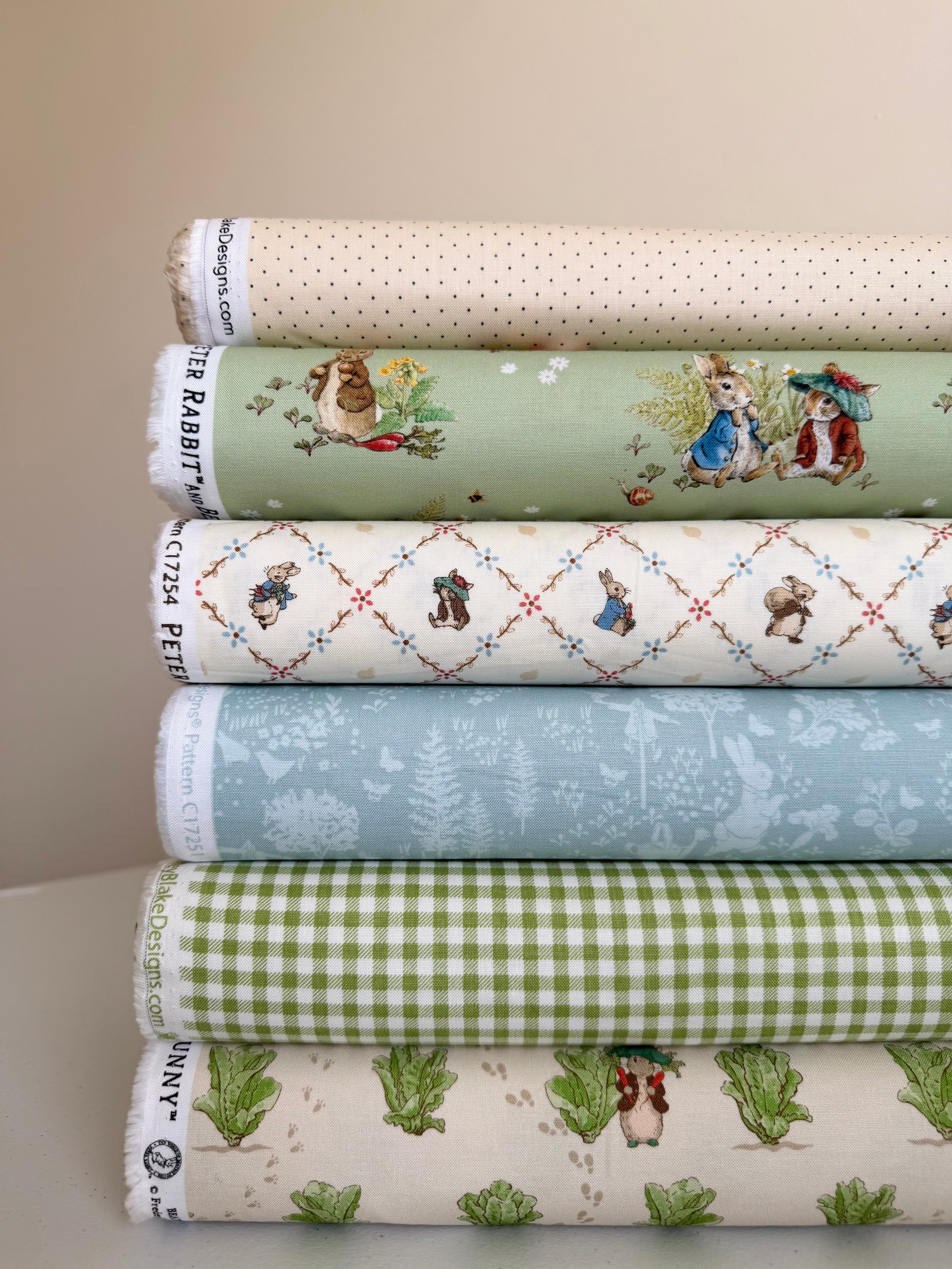 Peter Rabbit and Benjamin Bunny Tonal Garden Blue